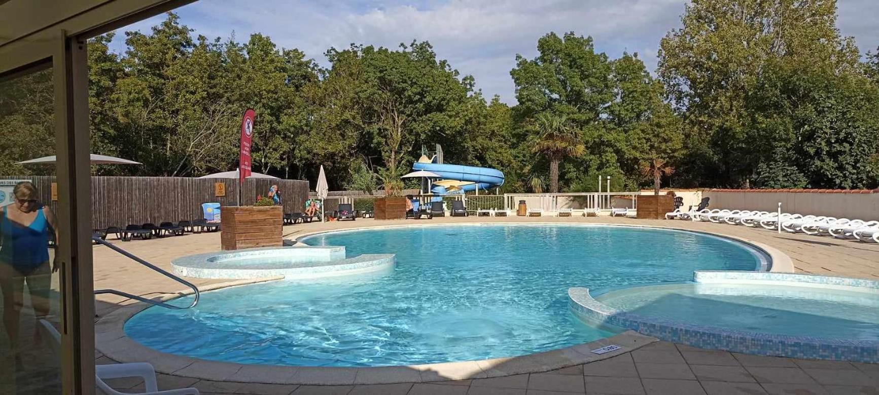 Mobilhome L'Oasis Camping Le Clos Cottet Angles  Eksteriør billede