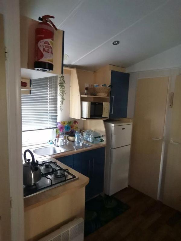Mobilhome L'Oasis Camping Le Clos Cottet Angles  Eksteriør billede